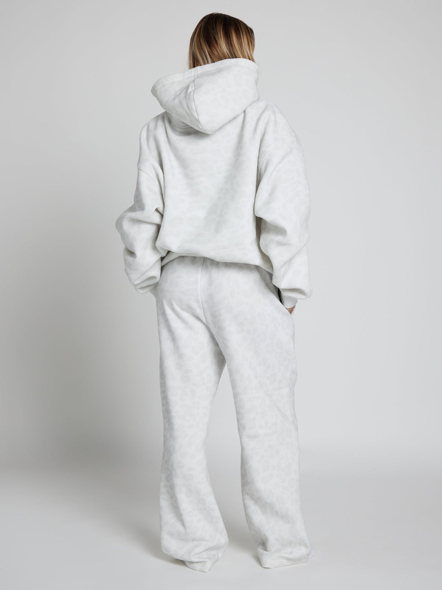 Minimalist Straight Leg Sweatpants
